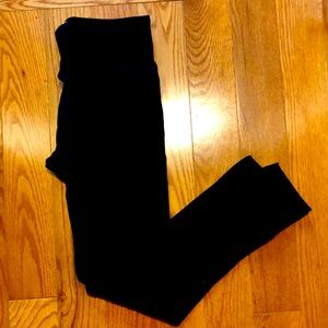 M: 🖤 Lemon Leggings